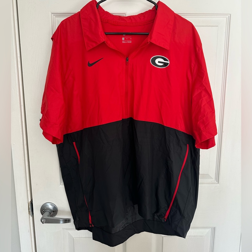 Nike XL UGA Short Sleeve Zip Up